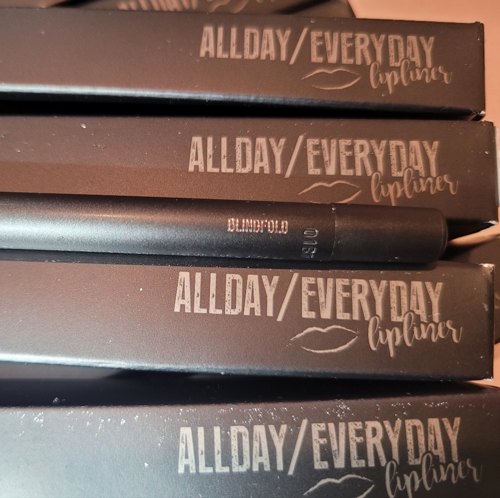 Melt Allday/Everyday Lipliner